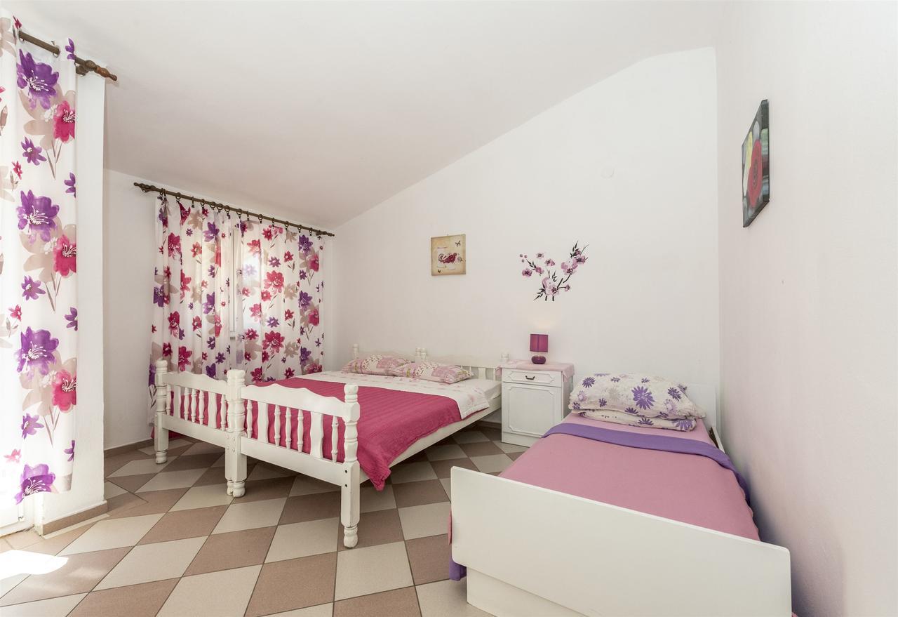 And Dragica Apartment
